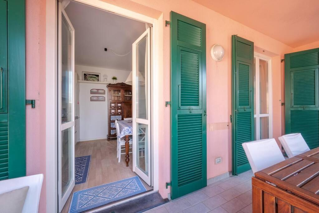 Ferienwohnung Seaview Cavi B. 100Mt Dal Mare Lavagna Exterior foto